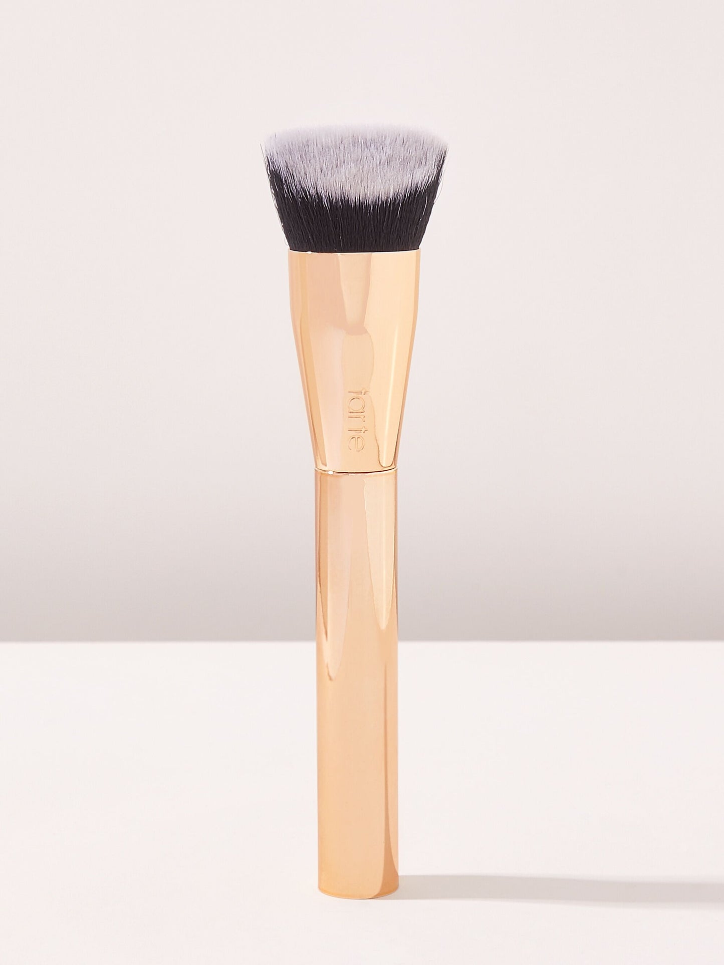 Tarte Brush